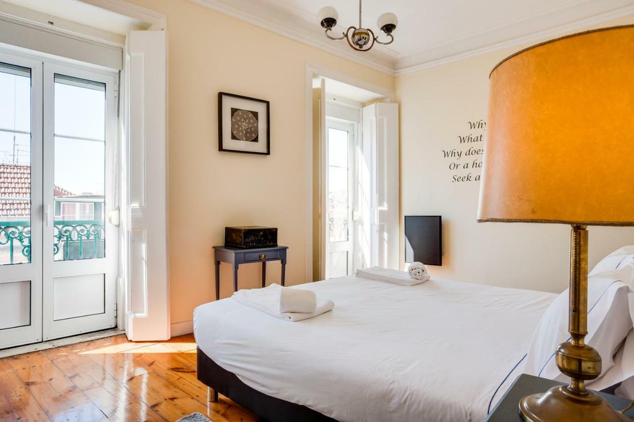 Joivy Fernando Pessoa Apartments Lisbon Exterior photo