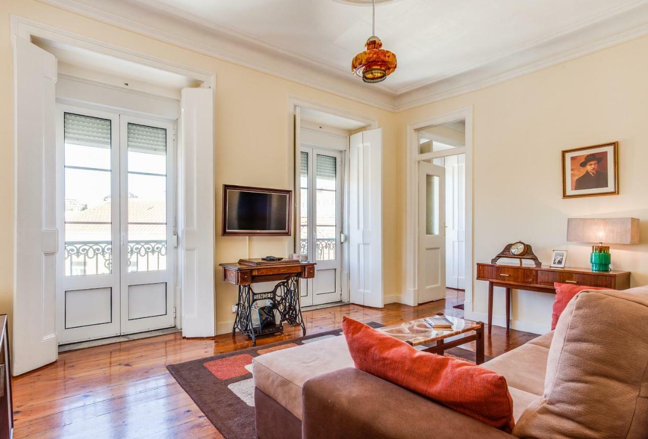 Joivy Fernando Pessoa Apartments Lisbon Exterior photo